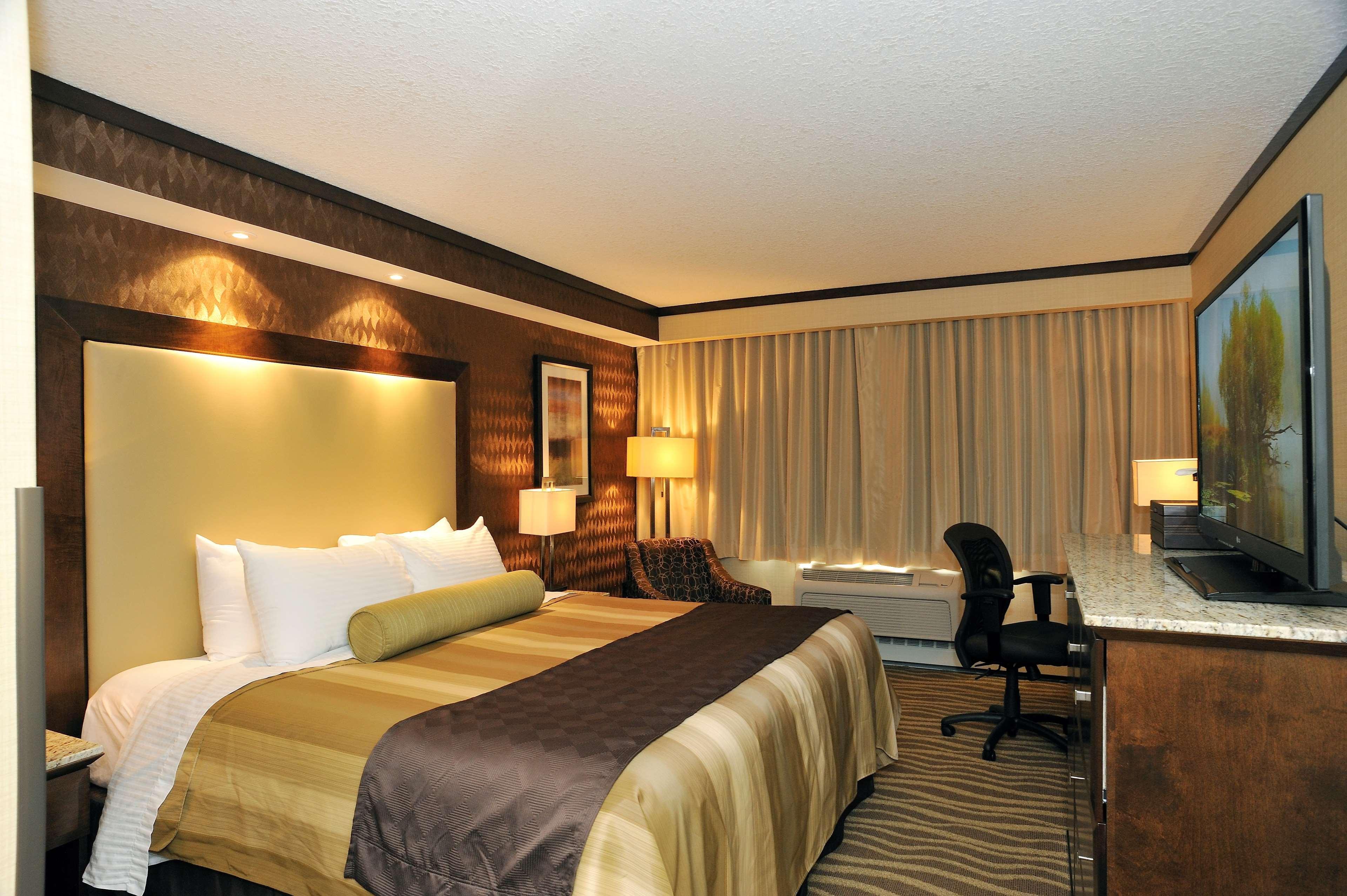 Best Western Premier Denham Inn & Suites Leduc Zewnętrze zdjęcie