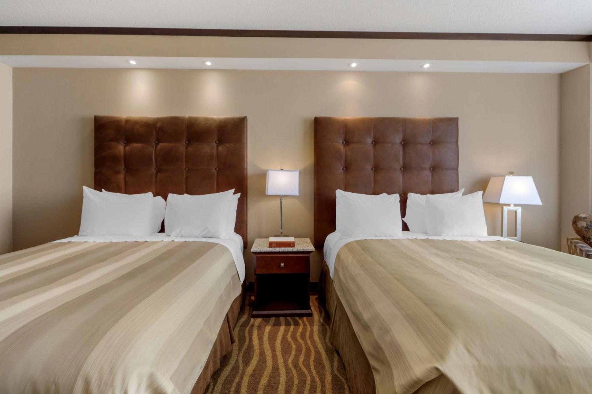 Best Western Premier Denham Inn & Suites Leduc Zewnętrze zdjęcie