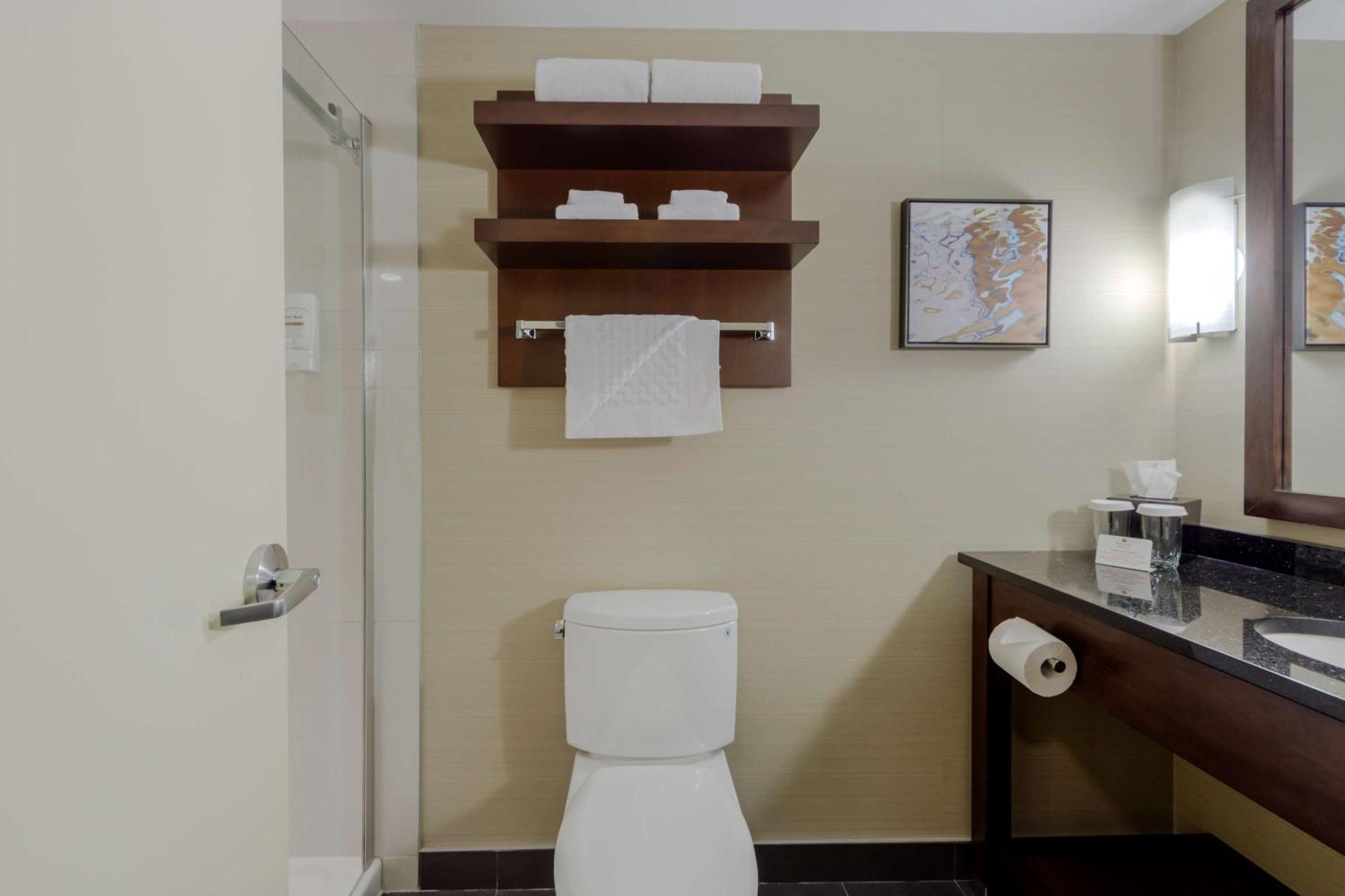 Best Western Premier Denham Inn & Suites Leduc Zewnętrze zdjęcie
