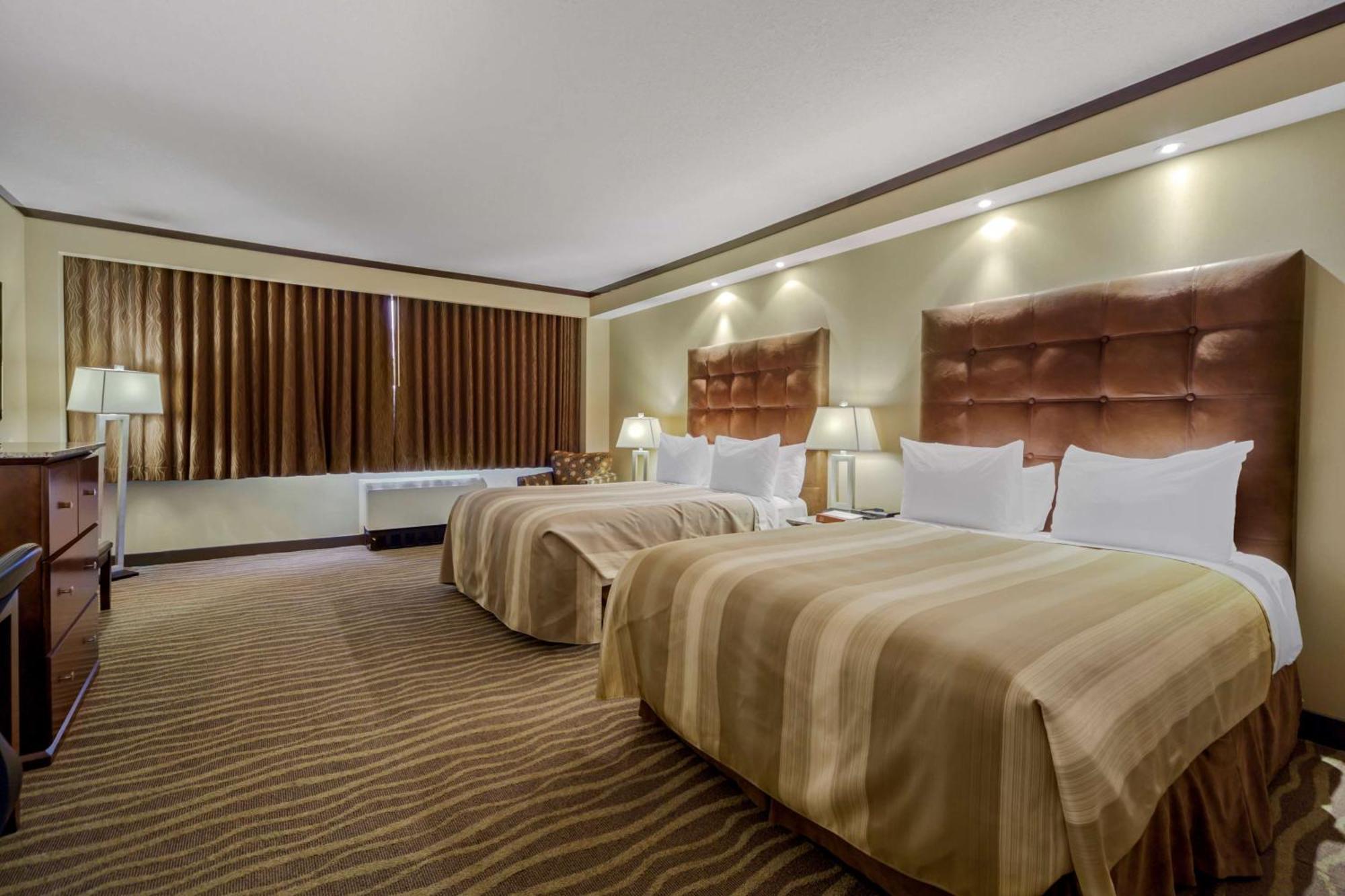 Best Western Premier Denham Inn & Suites Leduc Zewnętrze zdjęcie