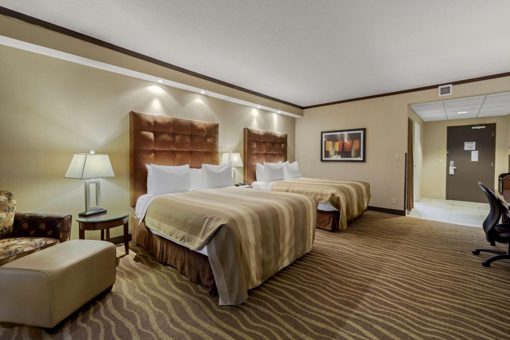Best Western Premier Denham Inn & Suites Leduc Zewnętrze zdjęcie