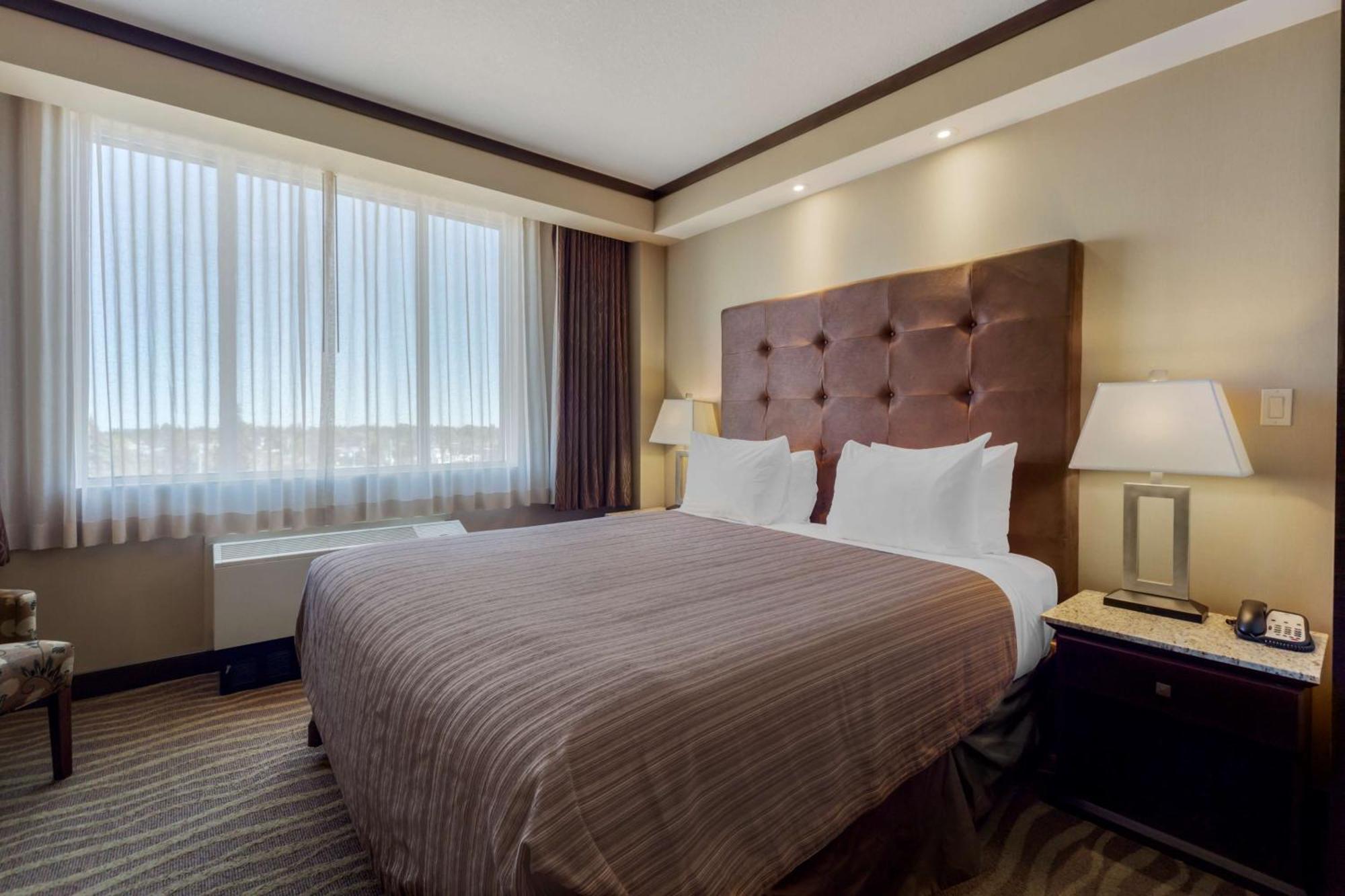Best Western Premier Denham Inn & Suites Leduc Zewnętrze zdjęcie