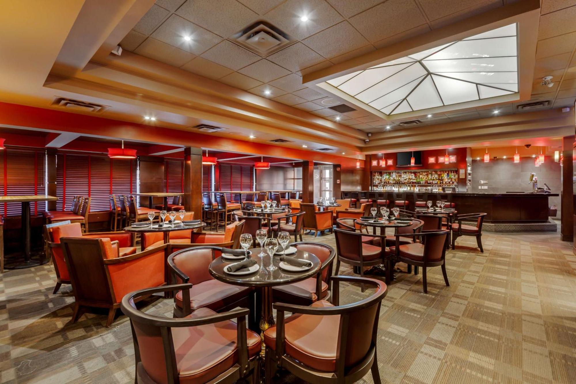 Best Western Premier Denham Inn & Suites Leduc Zewnętrze zdjęcie
