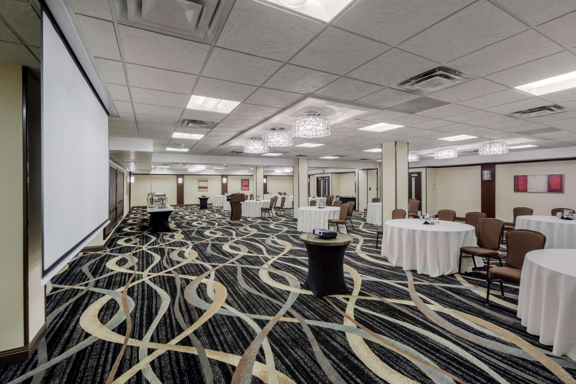 Best Western Premier Denham Inn & Suites Leduc Zewnętrze zdjęcie