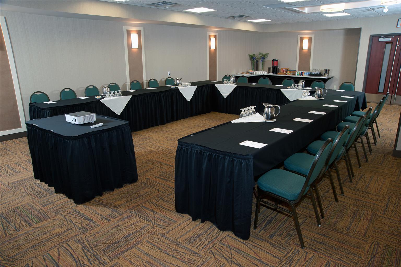 Best Western Premier Denham Inn & Suites Leduc Zewnętrze zdjęcie